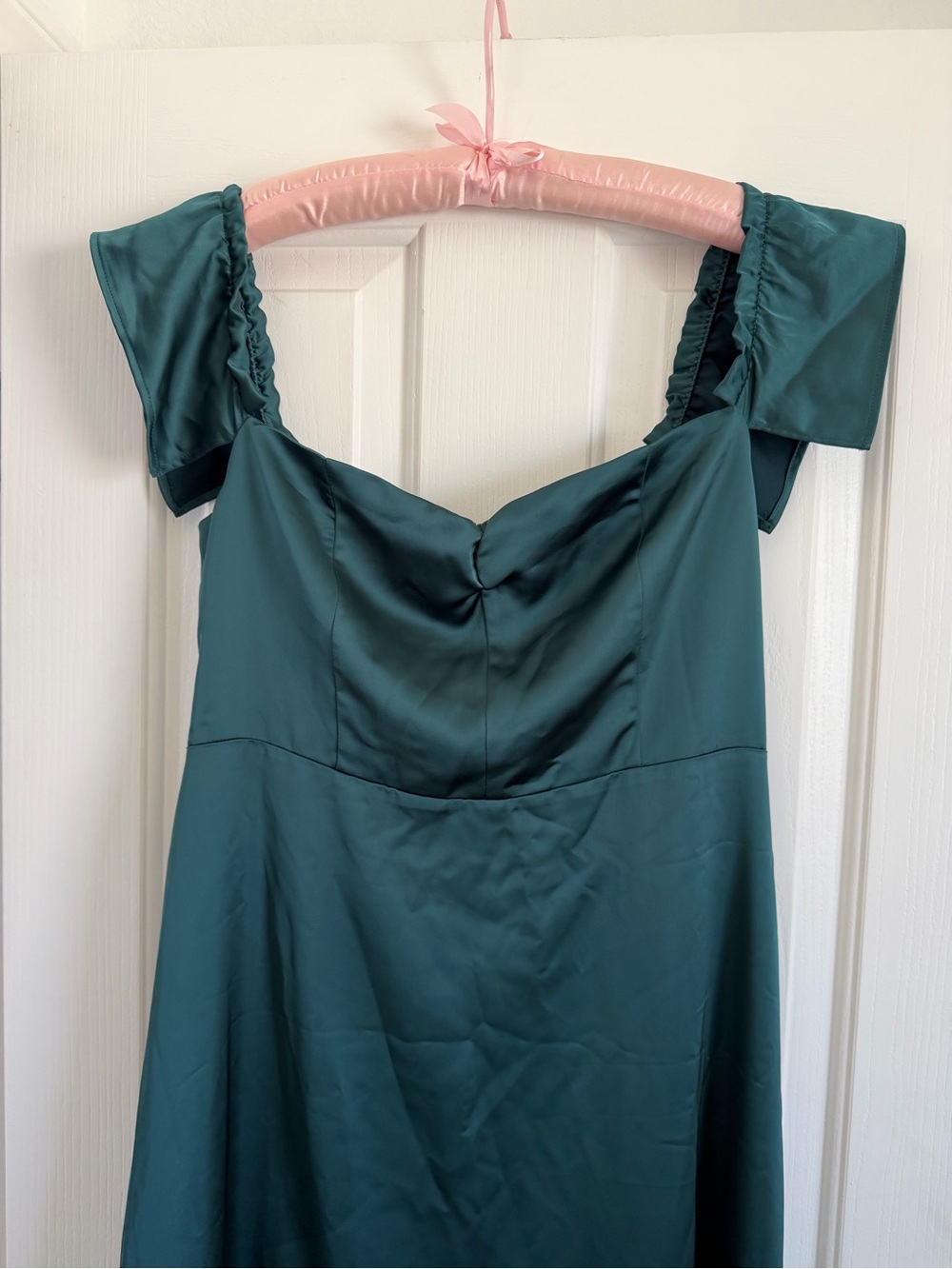 O.P.T. Emerald Green Satin Smocked Ruffle Midi Dress Size XL NWT - Picture 4 of 12